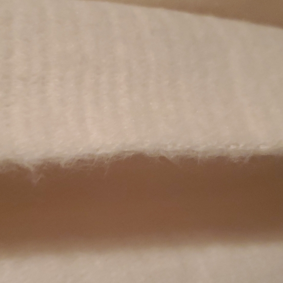 ANTHROPOLOGIE WRAP - Picture 4 of 8